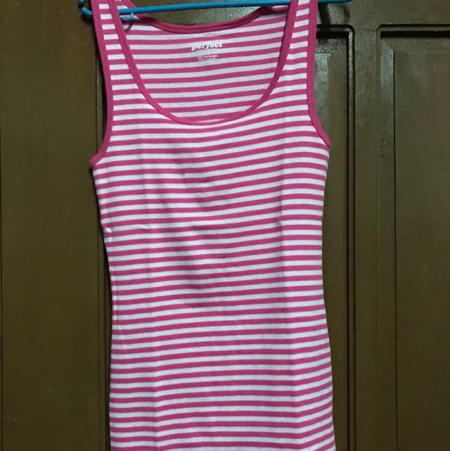 Old Navy Pink Stripe Top (Category: Sleeveless) located in Meycauayan. Submitted by lychie (Listing ID 93752273, Image 1). Description: .