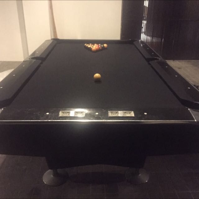 Pool Table (Category: Tables & Sets) located in Singapore. Submitted by woodysing (Listing ID 93617948, Image 2). Description: .