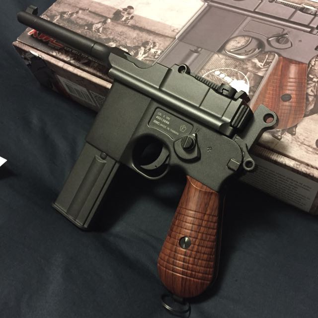KWC M712 Mauser Broomhandle (CO2) Airsoft Gun, 興趣及遊戲, 玩具 & 遊戲類 Carousell