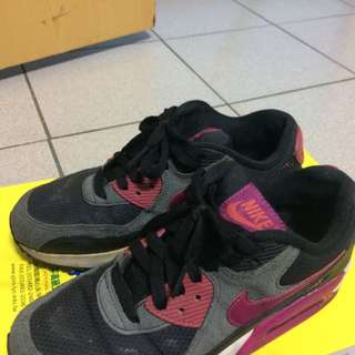 Nike AIR MAX