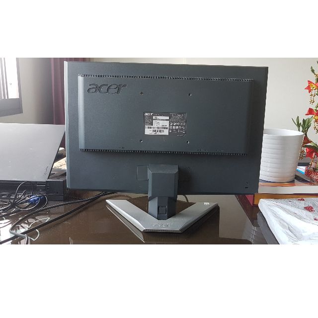 Acer 19 inch monitor, Computers & Tech, Laptops & Notebooks on Carousell