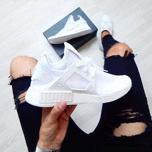 AUTHENTIC Adidas NMD Triple White XR1 