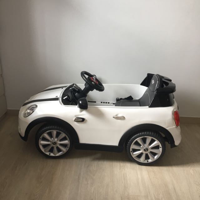 Battery Operated Mini Cooper Toy Car, Hobbies & Toys, Toys & Games on