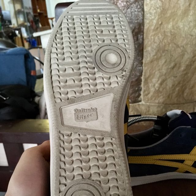 Onitsuka Tiger Tokuten, Men's Fashion, Footwear, Sneakers on Carousell