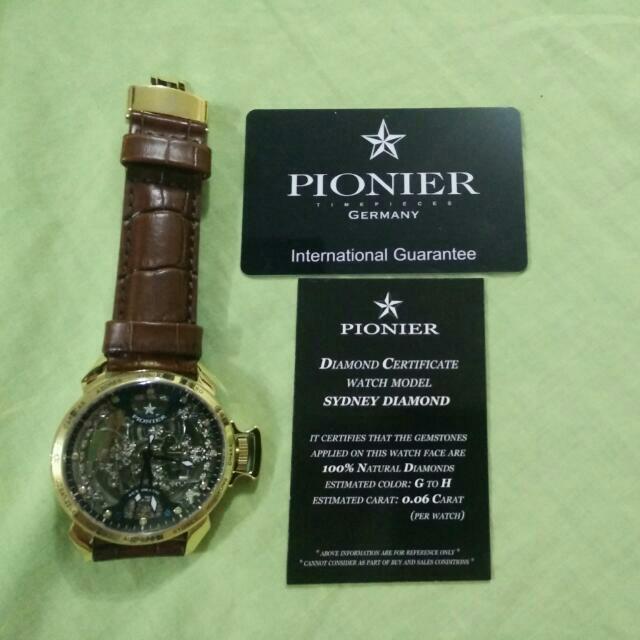 Pioneer Diamond Watch, Men's Fashion 