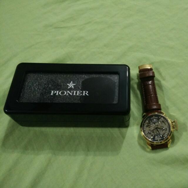 pioneer diamond watch