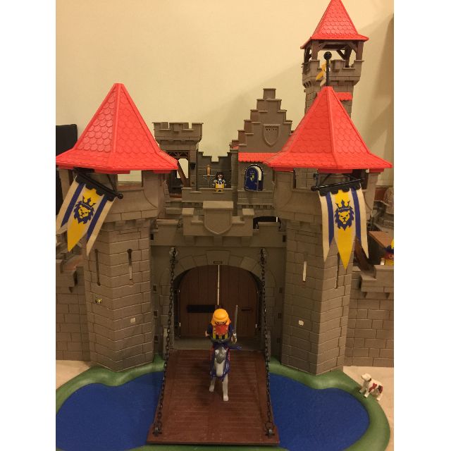 Playmobil Knights Empire Castle, Hobbies & Toys, Toys & Games on