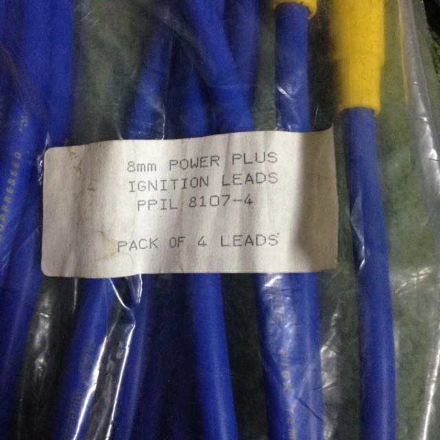 Cable Plug (Category: Auto Accessories) located in Shah Alam. Submitted by afrina02 (Listing ID 94183452, Image 2). Description: 8mm power plug.