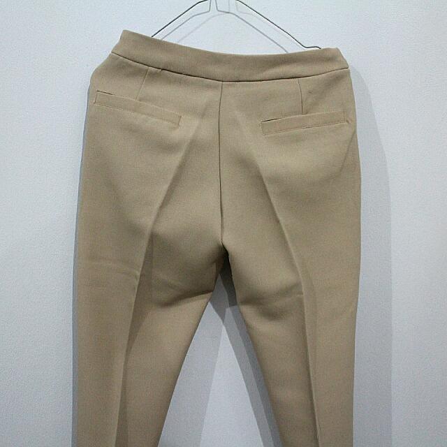 Celana Kerja Warna Khaki Beige Fesyen Wanita Pakaian Wanita Di Carousell