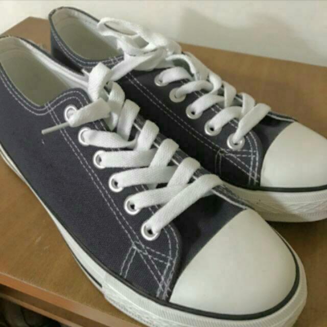 converse style shoes