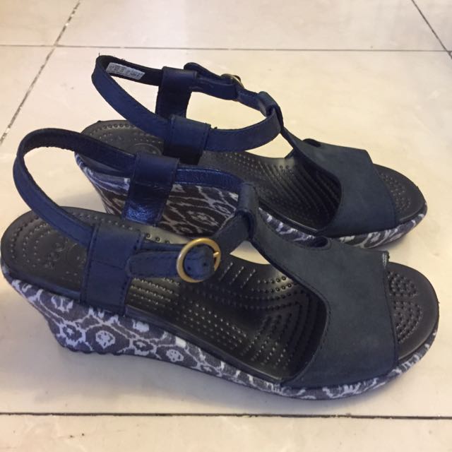 ladies crocs