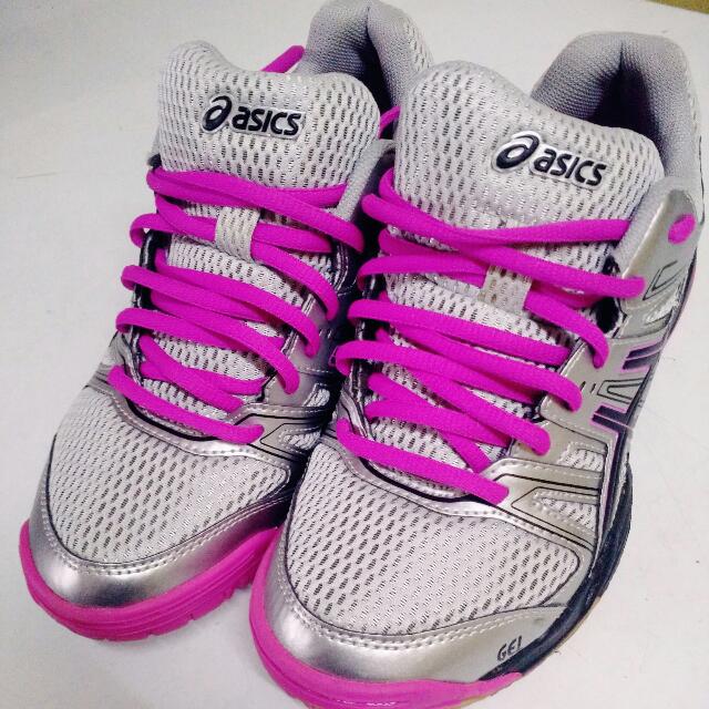 kasut sport asics