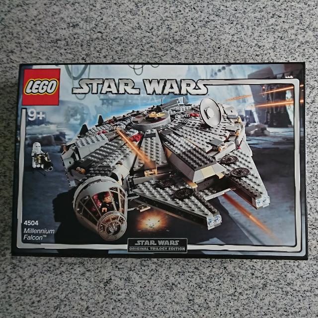 Lego millennium falcon 4504 deals
