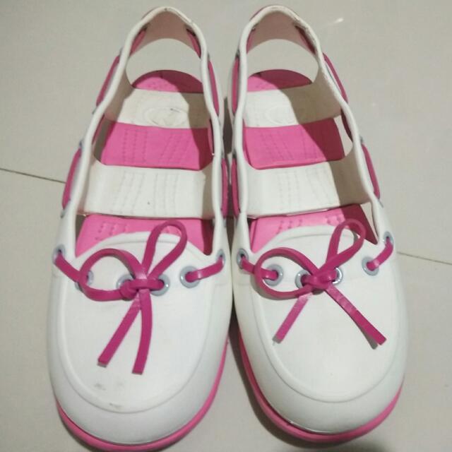 Reprice New Era Sepatu Sandal Fesyen Wanita Sepatu Di Carousell