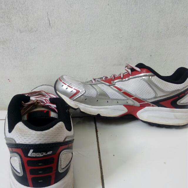 Sepatu Sport League Ori Fesyen Pria Sepatu Di Carousell