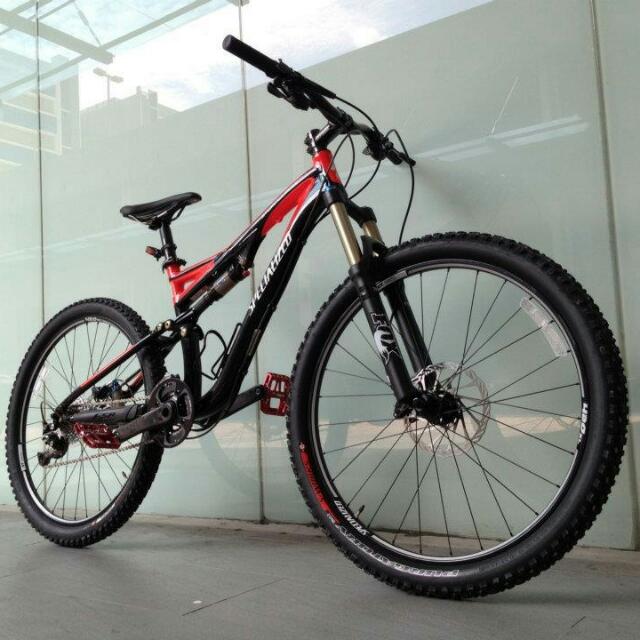 specialized stumpjumper red and black