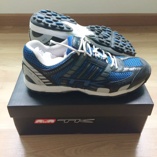 Tk hockey hotsell shoes