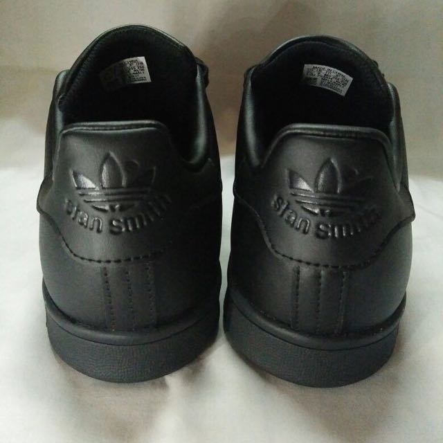 stan smith all black