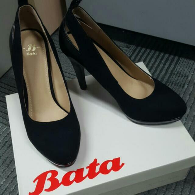 bata ladies office shoes