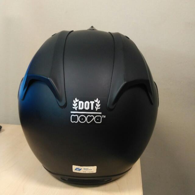 Dot Nova Matte Black Helmet, Car Accessories on Carousell