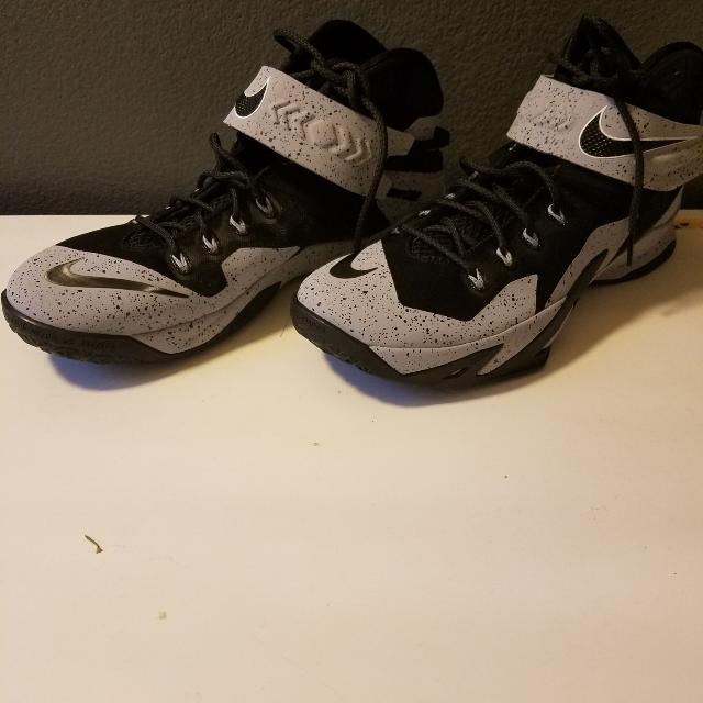 lebron soldier 8s