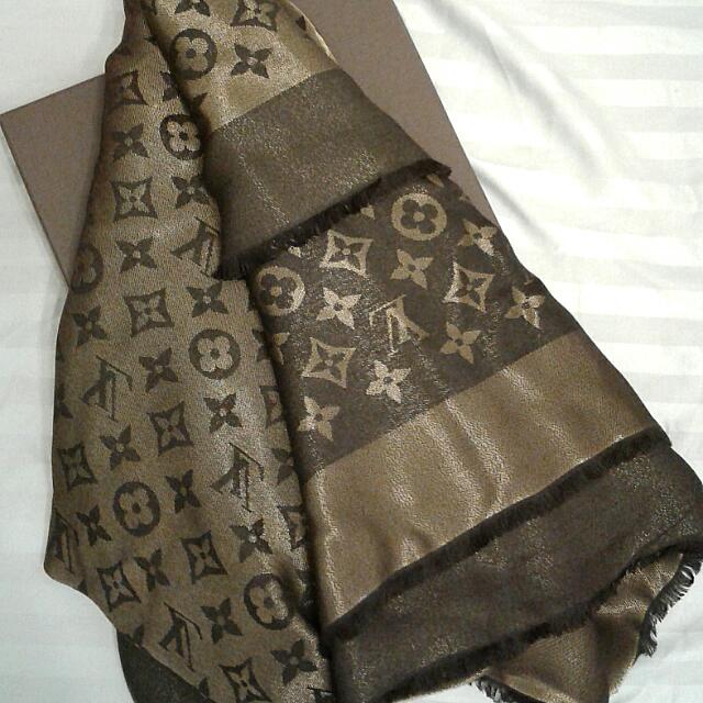 Louis Vuitton Monogram Shine Shawl Scarf Classic Brown And Gold