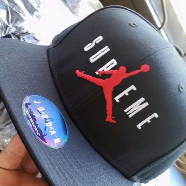Supreme jordan snapback store