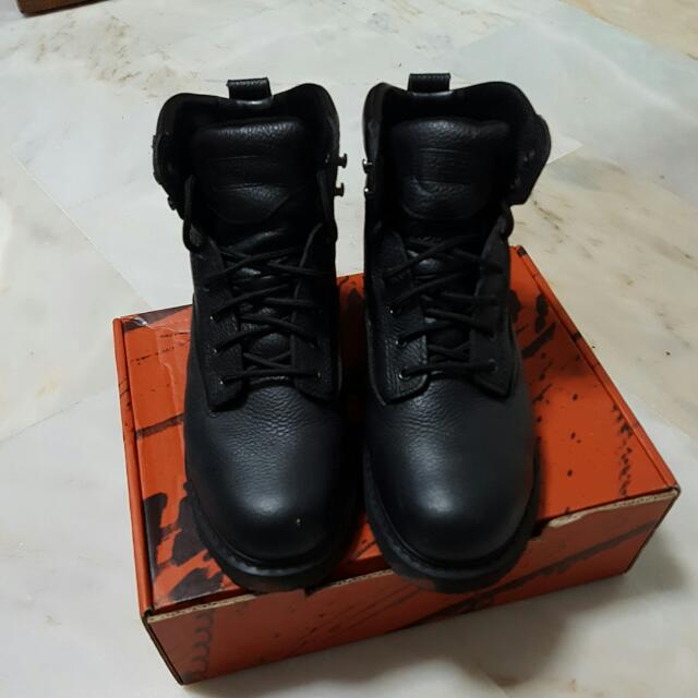 Red wing online worx metatarsal boots