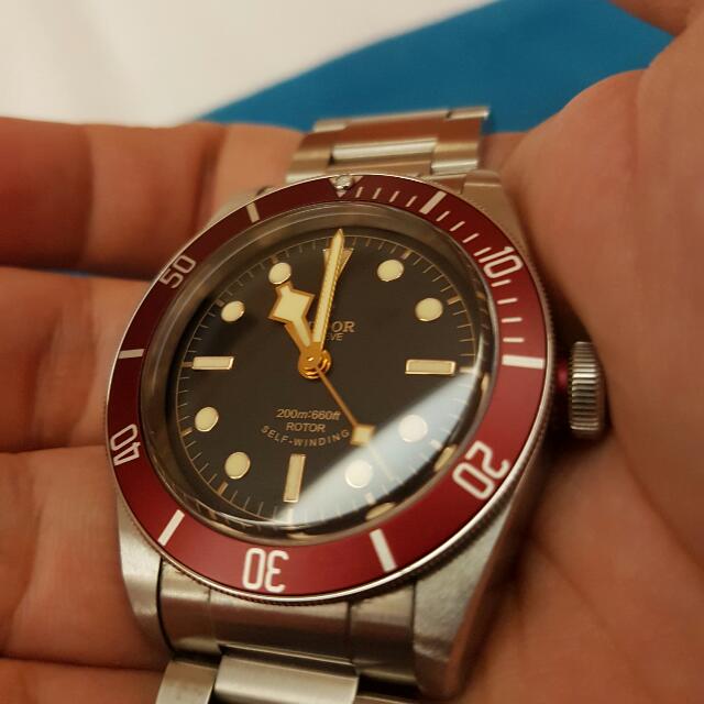 tudor burgundy