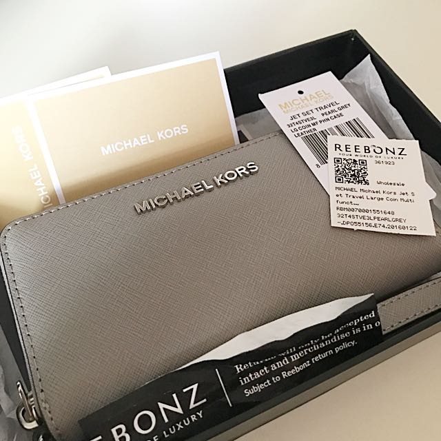 michael kors zippy wallet