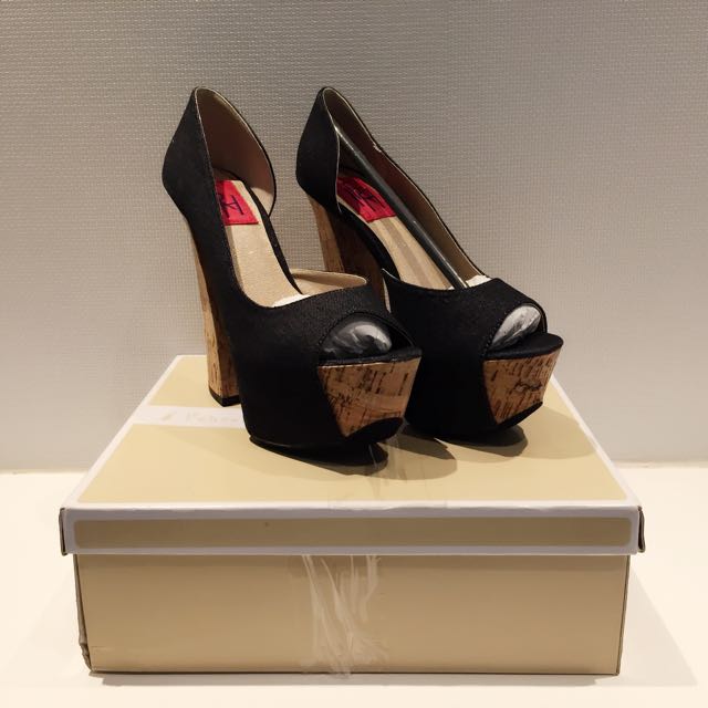 Black cork outlet heels