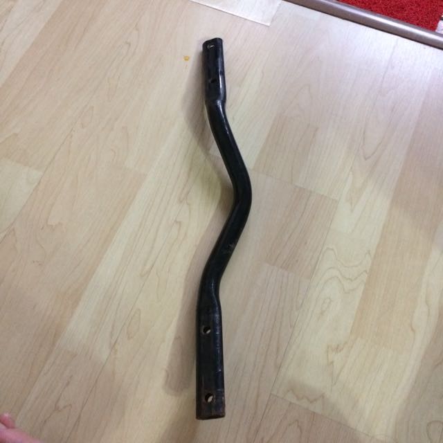 harley exhaust bracket