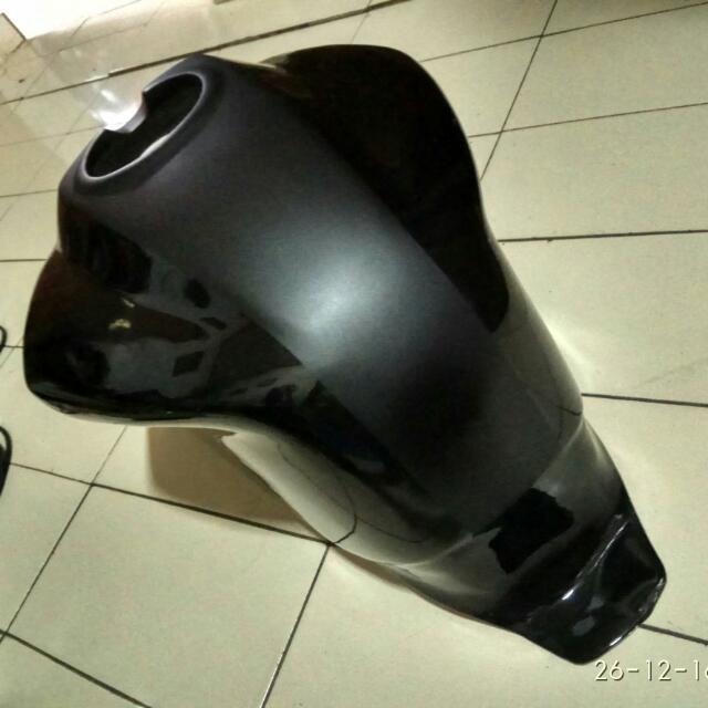 Kondom Tangki New Megapro Fi Aksesoris Mobil Di Carousell So, the modif must go on. kondom tangki new megapro fi