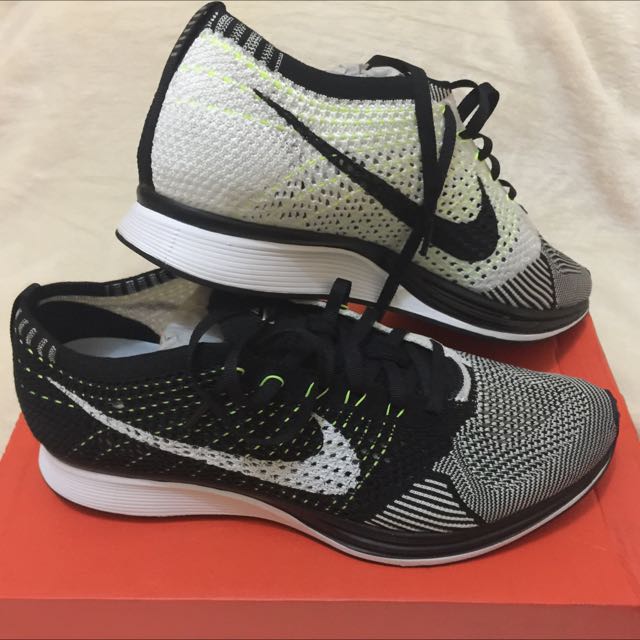 nike flyknit racer black white