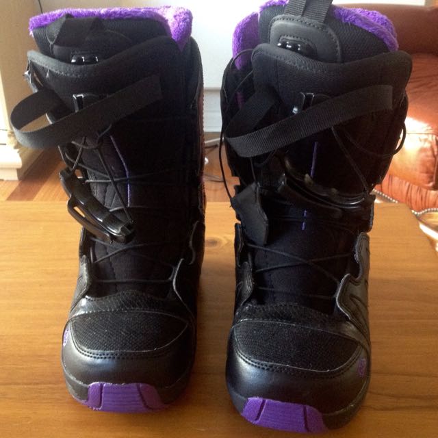 salomon pearl snowboard boots