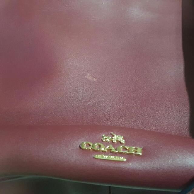 Coach Oxblood Hobo, Women's Fashion, Bags & Wallets, Purses & Pouches