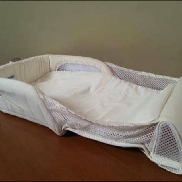 the first years by learning curve co sleeper