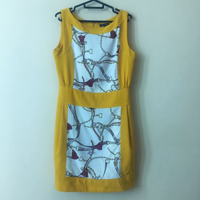 gucci chain print dress