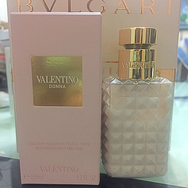 Valentino Body Lotion/ Emulsion, 美容＆化妝品, 沐浴＆身體護理, 沐浴及身體護理 身體護理