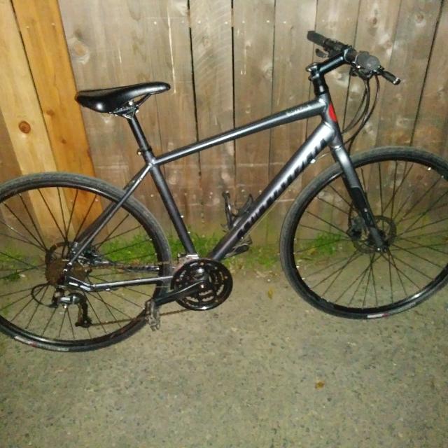 Specialized sirrus top sport 2015