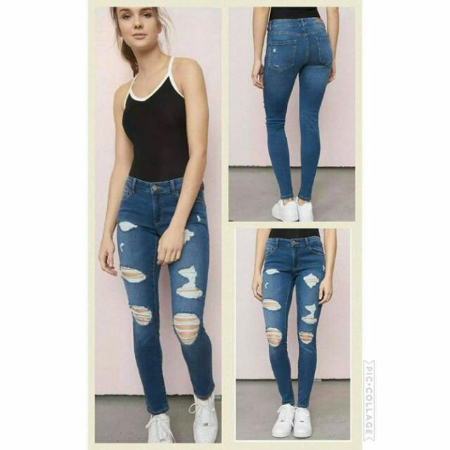 Garage ripped jeans clearance