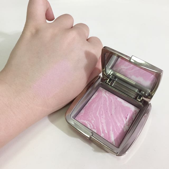 Hourglass Ambient Lighting Blush - Ethereal Glow, Beauty & Personal Care,  Face, Makeup on Carousell