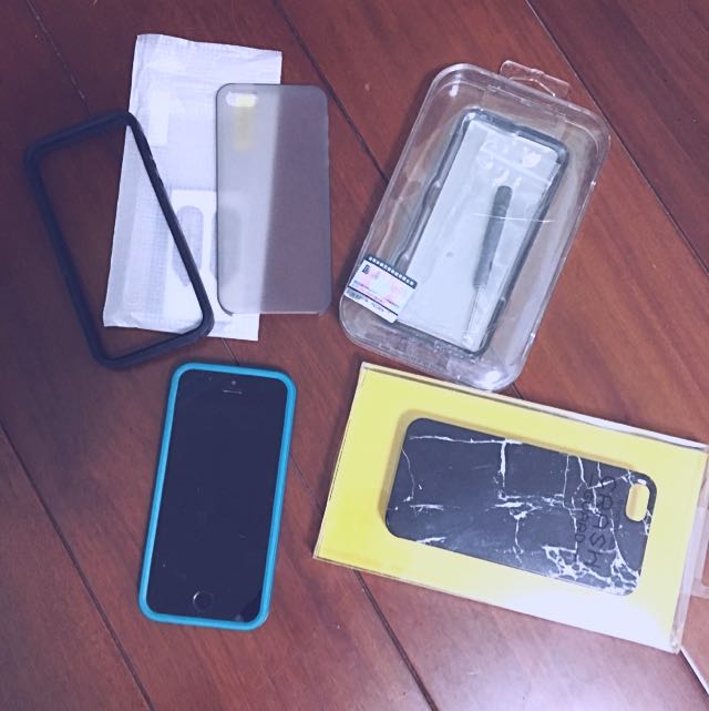 Iphone 5s 二手手機殼手機框送螢幕貼大理石金屬透明磨砂犀牛盾 手機平板 手機平板週邊在旋轉拍賣