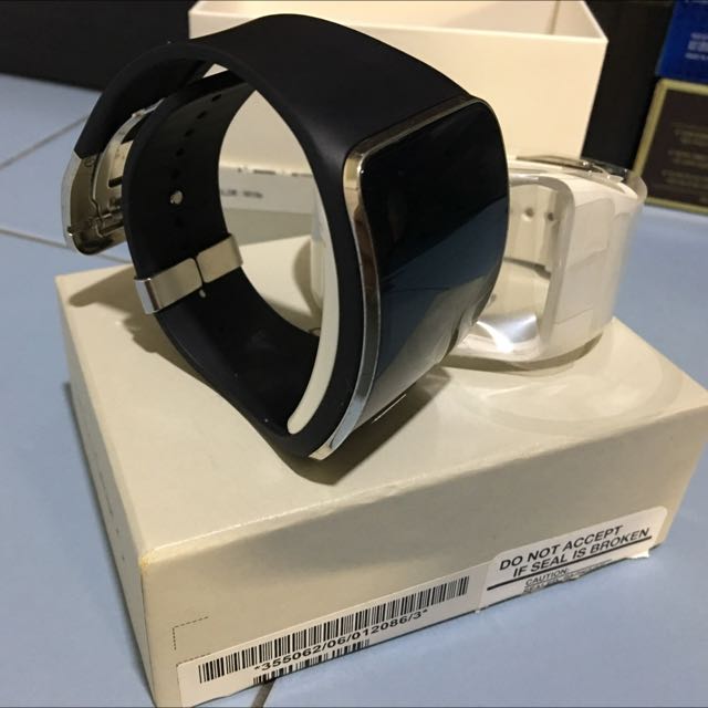 Samsung Galaxy Gear S Mobile Phones Gadgets Mobile Gadget