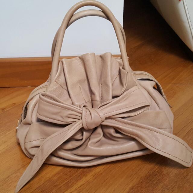 Vivienne westwood hotsell bow bag