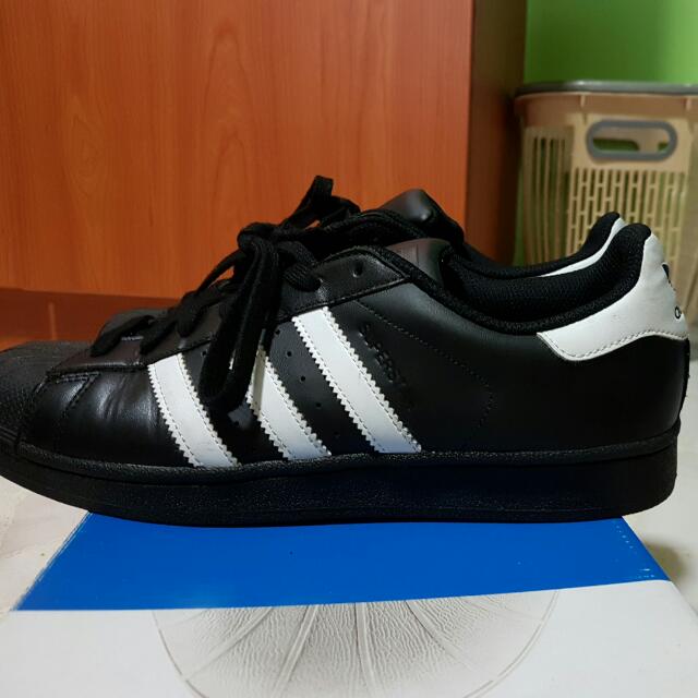 adidas superstar foundation black and white