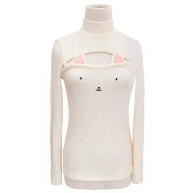 Cat keyhole top sweater