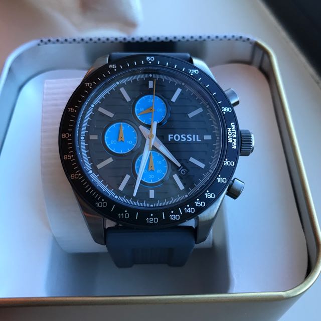 Fossil Watch With Rubber Strap Top 