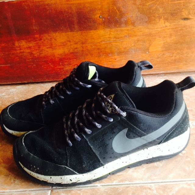 nike acg alder low
