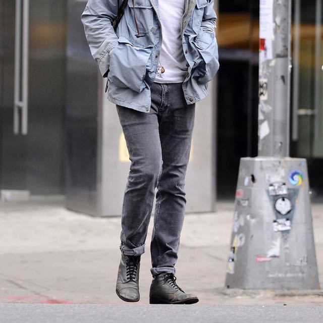 ryan gosling dr martens